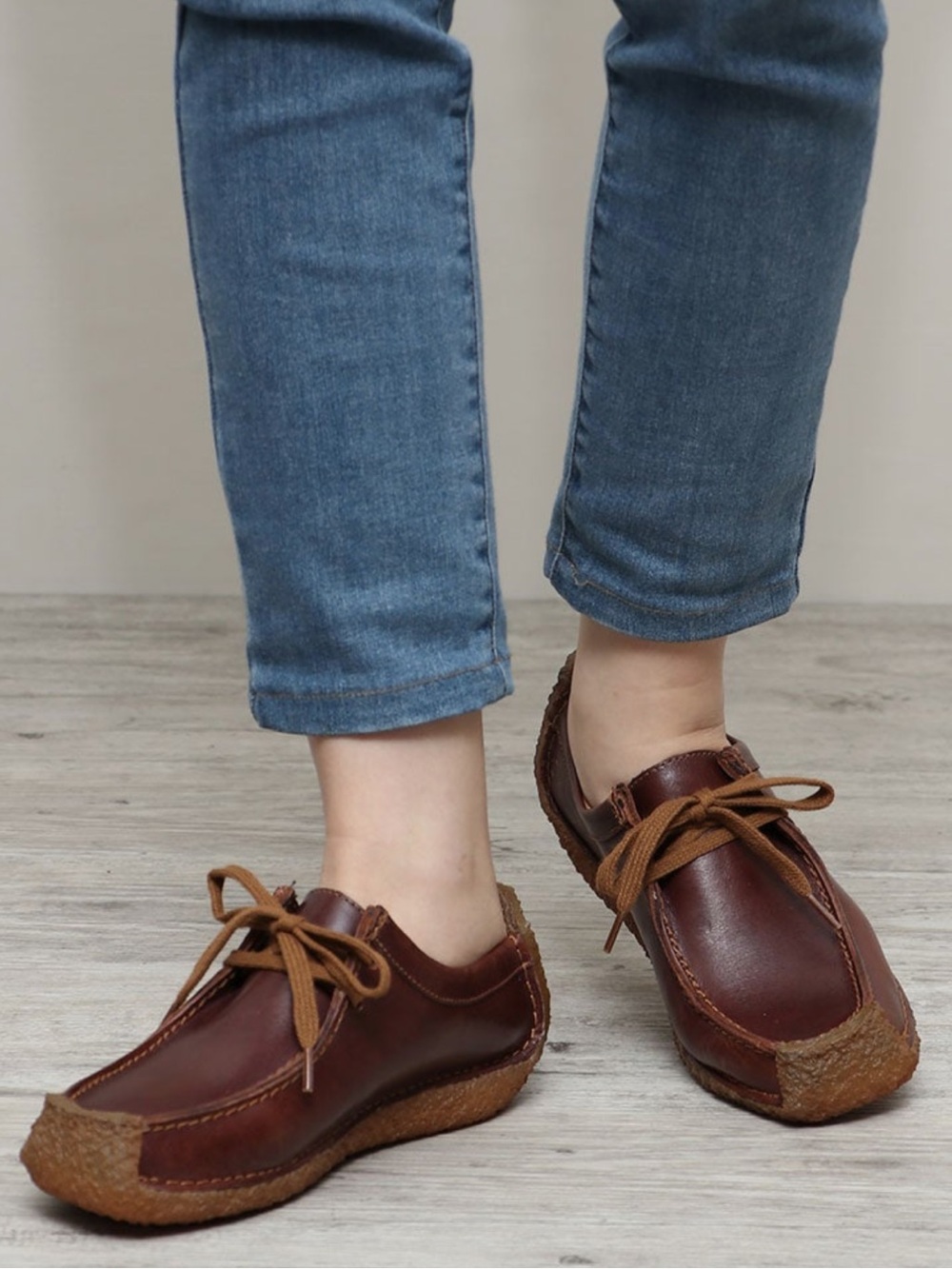 Clarks Originals 
Natalie "Chestnut Leather" desert boots